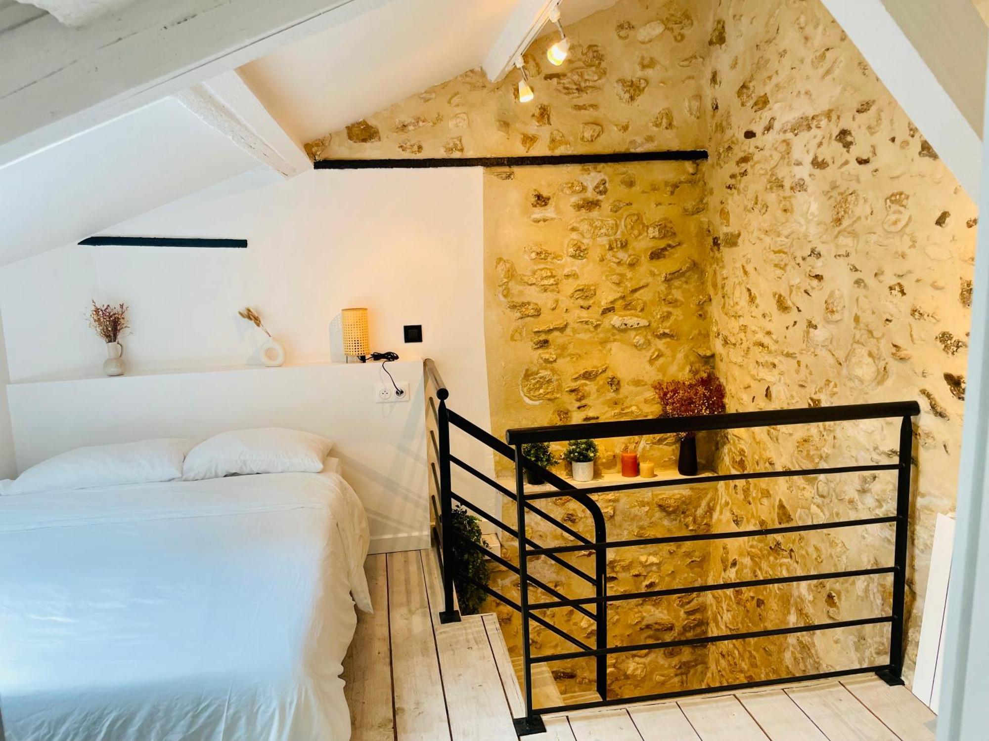 Maisonette Duplex - Tout Equipe - Matelas Haute Qualite Marly-le-Roi Exteriör bild